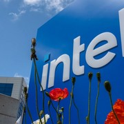 Intel potrebbe aumentare ancora i prezzi delle CPU: rincari fino al 10%