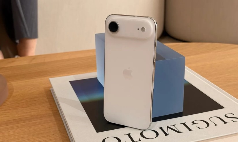 iPhone Air MagSafeバッテリー iPhone Air MagSafe バッテリー｜C smart公式オンラインストア