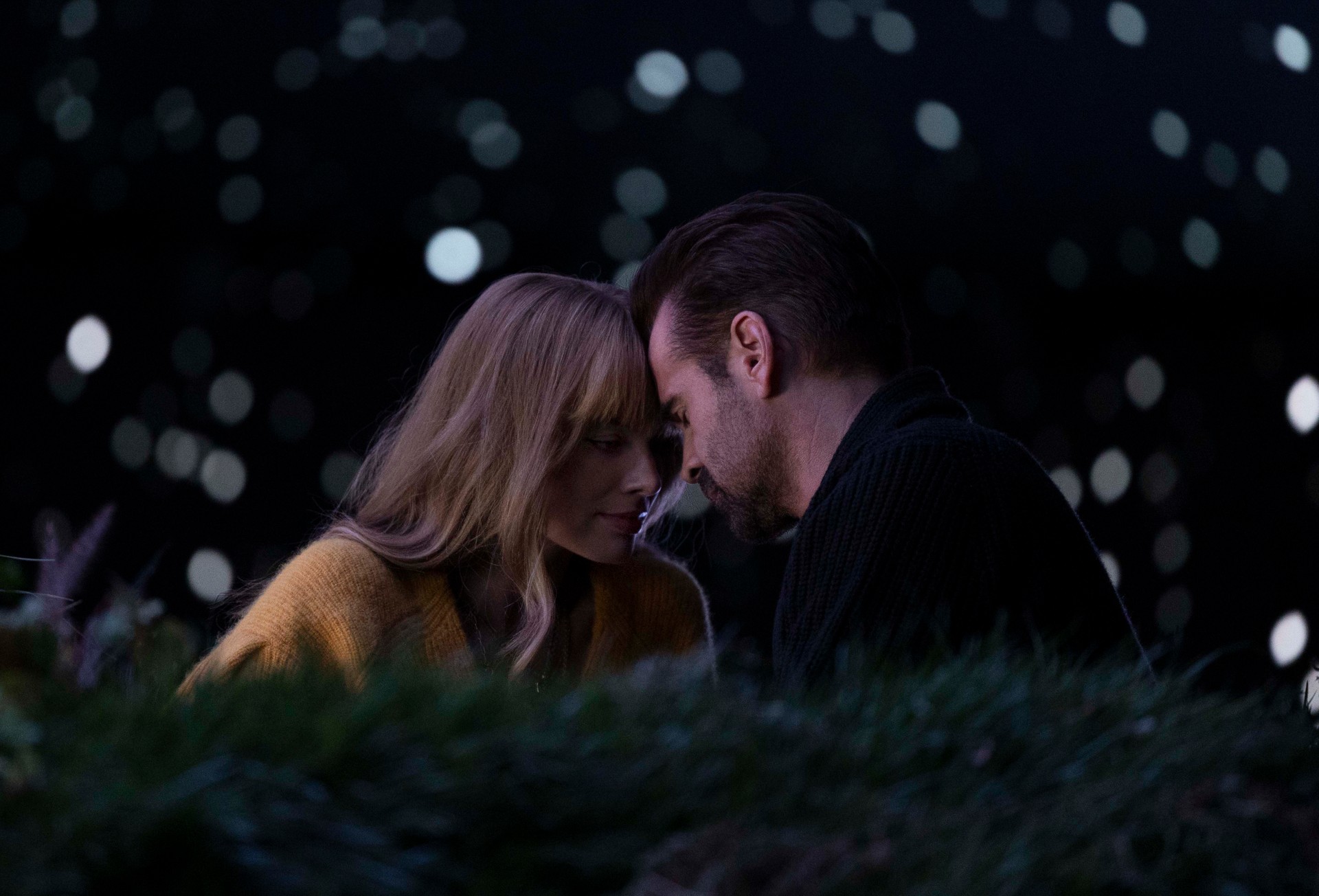 Margot Robbie e Colin Farrell nel magico viaggio di Kogonada | Trailer