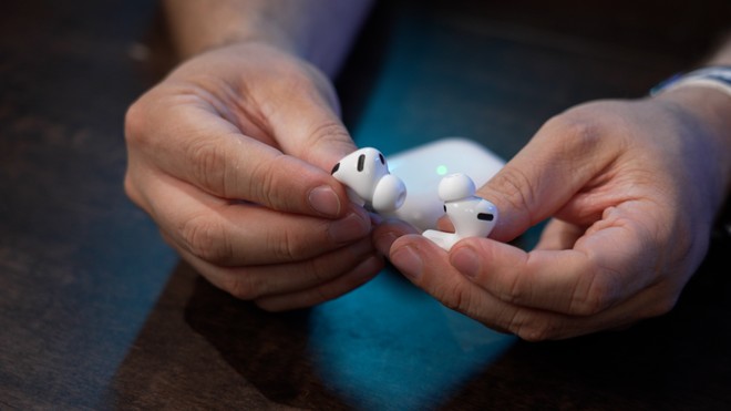 Anteprima: AirPods con fotocamere, nonostante i leak il lancio non sarebbe così vicino