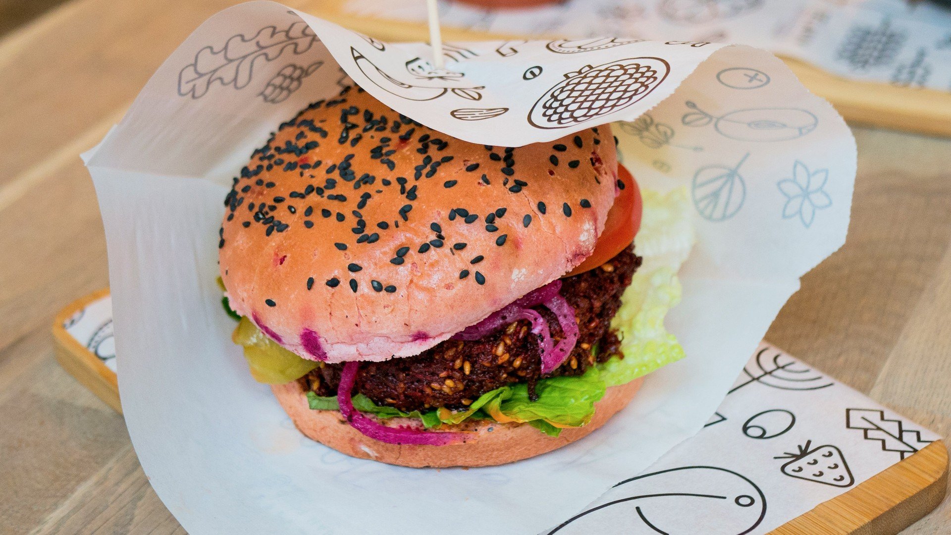 Stop alla dicitura "burger" per i prodotti vegetali: il Parlamento UE vota sì