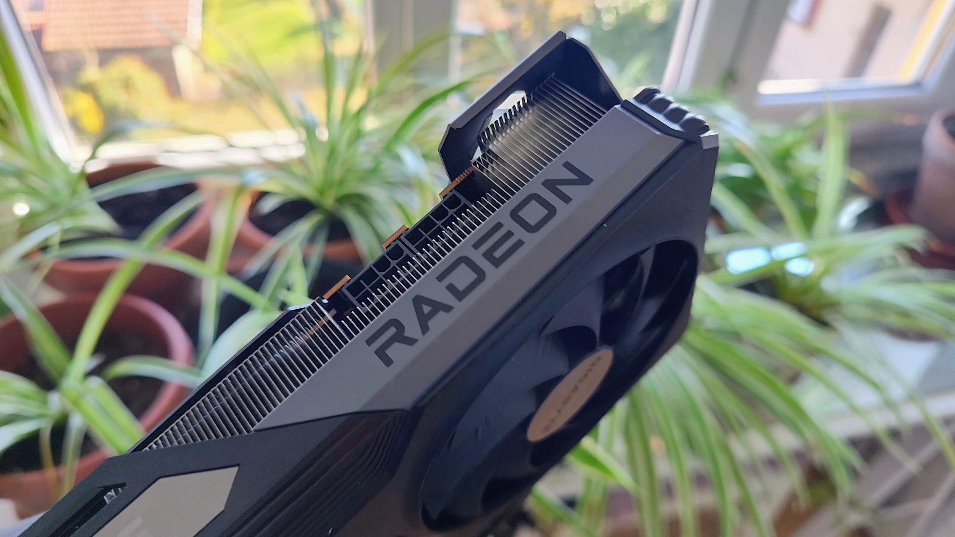 Le schede video AMD Radeon di prossima generazione sono ancora distanti