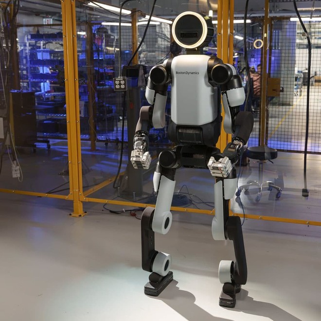 Il robot Atlas ora fa le verticali: la robotica non è mai stata così umana