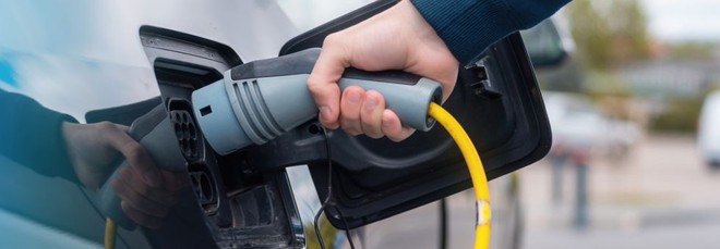 Mercato auto Europa: ad aprile 2026 +5,1%, elettriche al 20% di quota