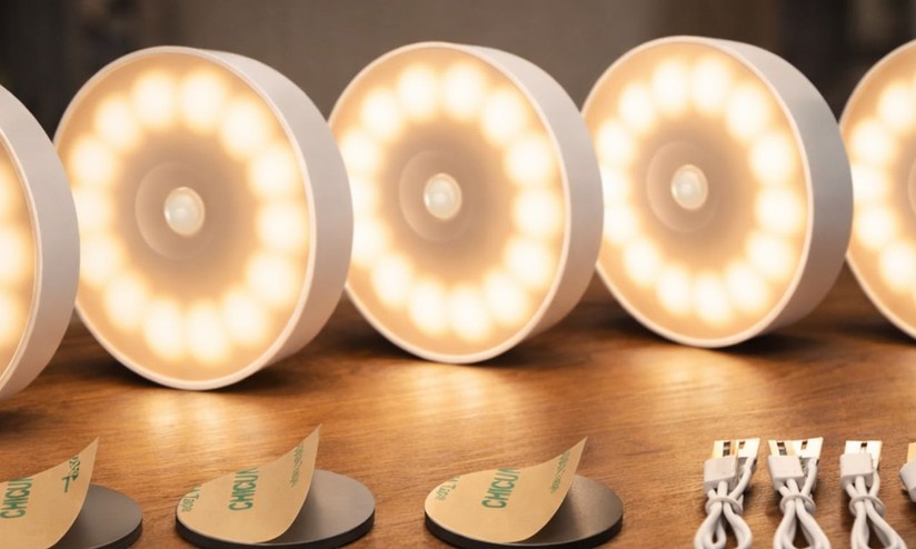 HOTUT Luce Notturna Con Sensore Movimento - LED Lampada 2 Pezzi