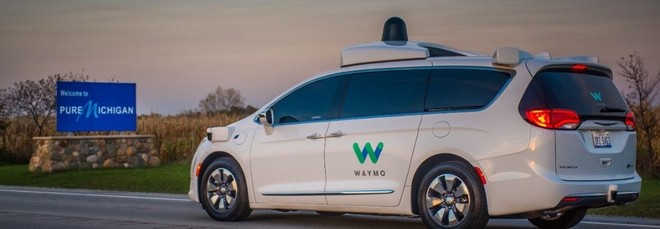 Robotaxi, in California le multe delle auto a guida autonoma le pagano le aziende