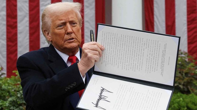 Anteprima: Gli USA pensano a nuovi dazi sui chip: i prezzi tech possono salire ancora