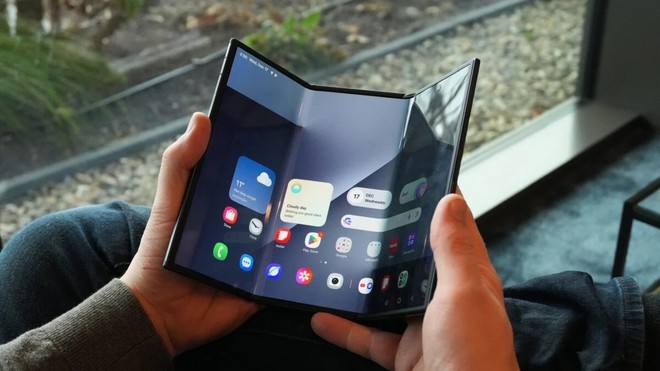 Samsung Galaxy Z Trifold 2 potrebbe nascondere una sorpresa nella cerniera