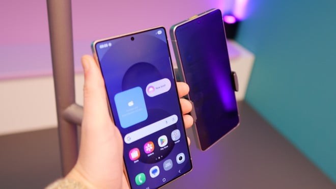 Samsung Display è al lavoro sugli schermi olografici per smartphone