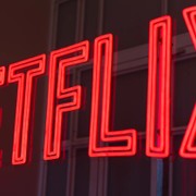 Netflix licenzia circa 1.000 dipendenti