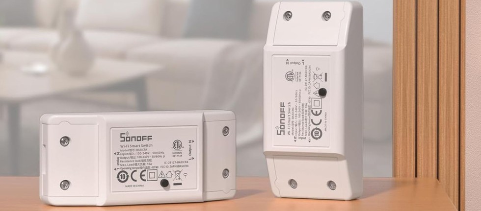 Per 6,99€ l'interruttore smart da 10A di Sonoff rimane un'ottima scelta