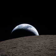 La Luna ha una nuova autostrada dati: corre a 100 Mbps