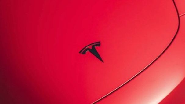 Tesla, è la fine di un&rsquo;era: consegnati gli ultimi esemplari delle Signature Edition