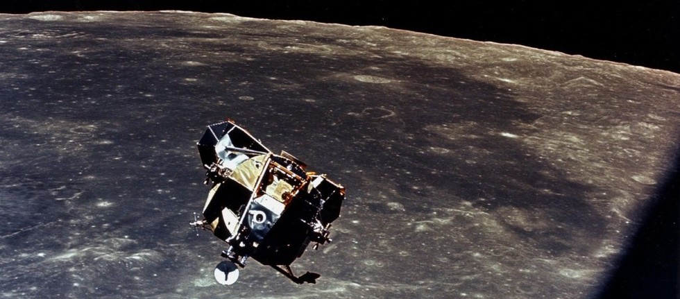 Apollo 11: il software originale che ha permesso l'allunaggio è ...
