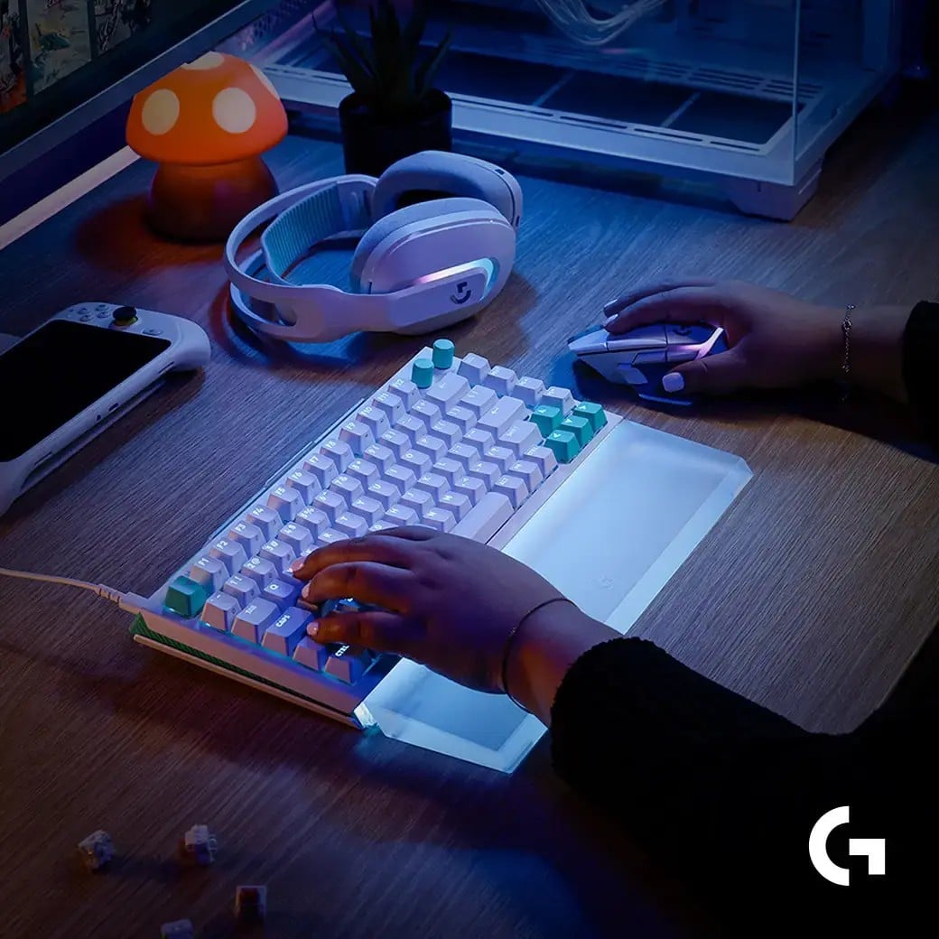 Logitech, arriva la tastiera gaming che supporta switch meccanici e magnetici