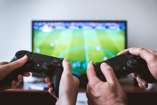 Videogiochi, da giugno le nuove regole per le classificazioni PEGI: cosa cambia