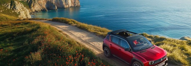 Renault 4 E-Tech Plein Sud, ed è subito Costa Azzurra: aperti gli ordini