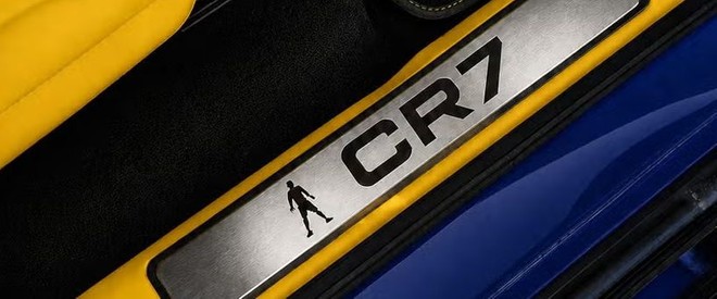 Mercedes G63 da 1,3 milioni livrea Al-Nassr, l'ultima follia di CR7