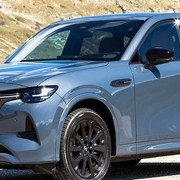 Mazda, 1.000 euro di pieno con la CX-60: la mossa contro il caro-carburante