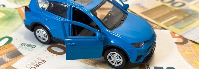 Bollo auto, sconto del 5% con la domiciliazione bancaria: chi può richiederlo