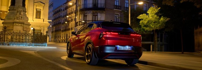 Alfa Romeo Junior, l'ultimo aggiornamento porta in dote più tecnologia