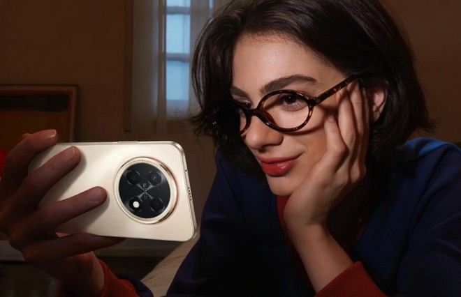 Huawei nova 15 Max ufficiale con X Button laterale e super batteria da 8500mAh