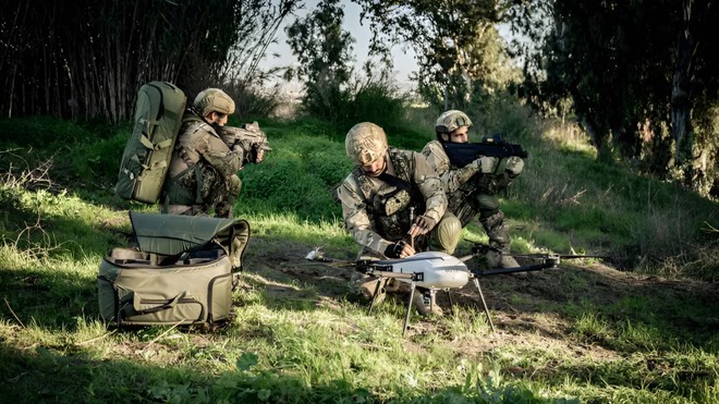 Anteprima: Il drone che sta nello zaino: l'ultima mossa hi-tech dell'US Army
