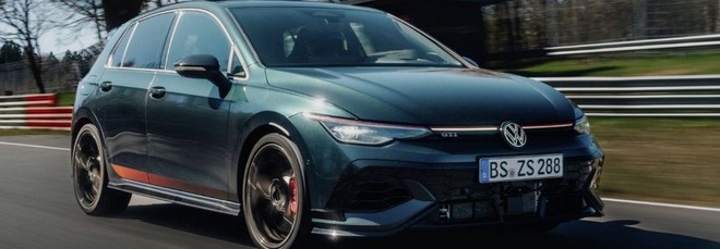 La Volkswagen Golf GTI Edition 50 ha conquistato il Nurburgring: record da brividi