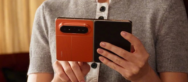 Huawei Pura X Max è magnifico finché funziona: poi c'è il calvario della riparazione