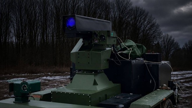 Tryzub: il nuovo laser ucraino distrugge droni russi a km di distanza