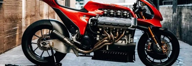 HF355: la moto con il V8 Ferrari venduta a oltre mezzo milione di dollari