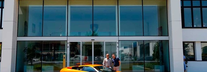Copertina: Distrutta due volte, oggi ha 500.000 km: il miracolo di questa Murciélago