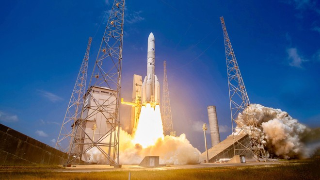 Amazon Leo supera i 300 satelliti in orbita: cresce la rete internet