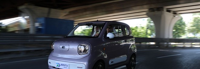 Minicar elettriche Bontu: la svolta low-cost cinese parte da Milano