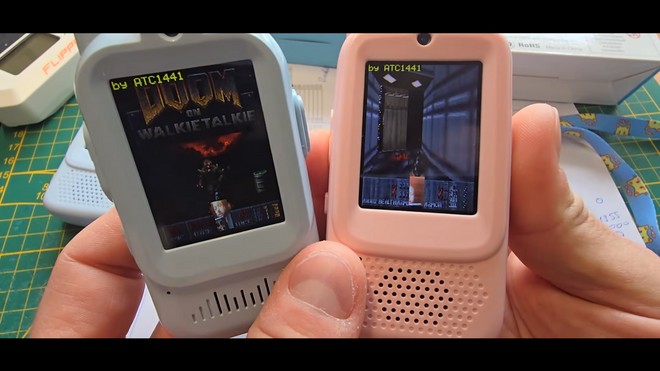 Doom gira anche su un paio di walkie-talkie per bambini