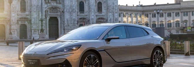 Denza Z9 GT Chopard, prezzo da record: venduta per 700.000 euro