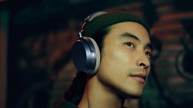 Sennheiser rinnova la sfida: ecco le nuove cuffie Momentum 5 Wireless