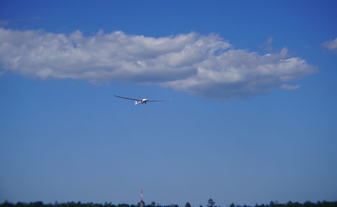 Il nuovo drone ULTRA Turbo della US Air Force vola verso il Medio Oriente