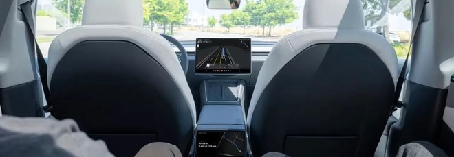 La frenata di Tesla: perché la flotta di robotaxi è sempre più ridotta