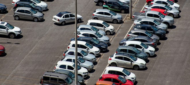 Il parcheggio con EasyPark presto si pagherà anche con Klarna