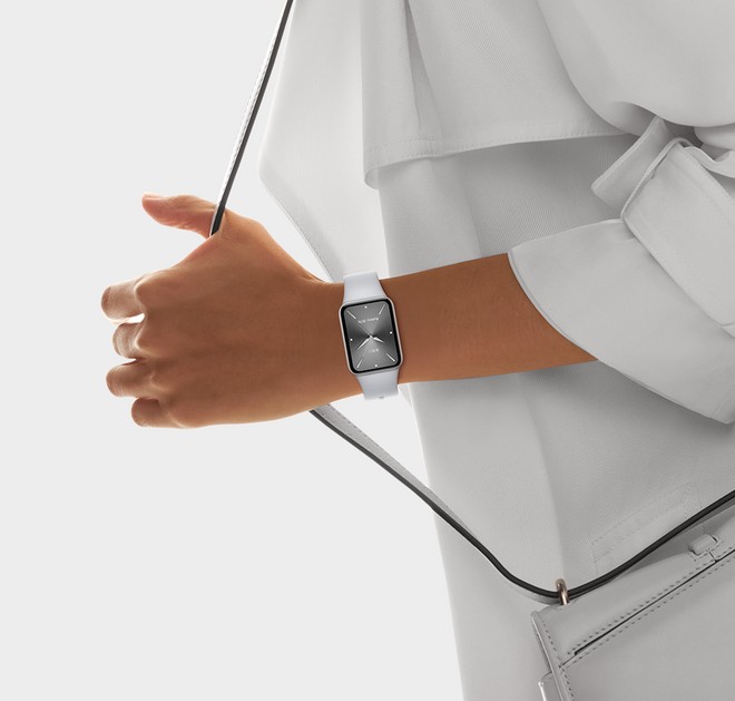 Xiaomi Smart Band 10 Pro arriva in Italia (su Amazon anche in versione NFC) | Prezzi