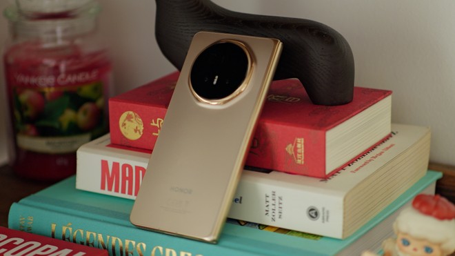 Anteprima: Honor Magic V6 conquista EISA: premiato il pieghevole con batteria da 6.660 mAh
