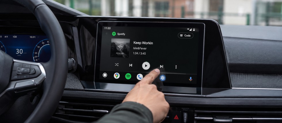 Android Auto, arrivano gli aggiornamenti per Spotify e YouTube Music