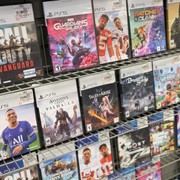 Sony precisa un grosso malinteso sulla questione dei dischi fisici