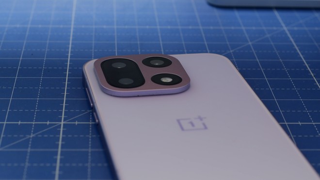 Anteprima: OnePlus 16, grandi novità per il display grazie a una partnership con BOE