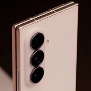 Samsung Galaxy Z Fold 8 Ultra, il prezzo cala ancora: -44% per il pieghevole