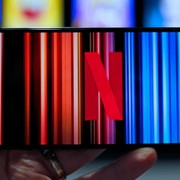 Netflix, la crescita continua a rallentare e il titolo cala in Borsa