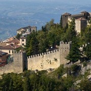 Caro carburanti: a San Marino è corsa al pieno