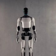 Tesla Optimus imparerà direttamente dagli operai in fabrica