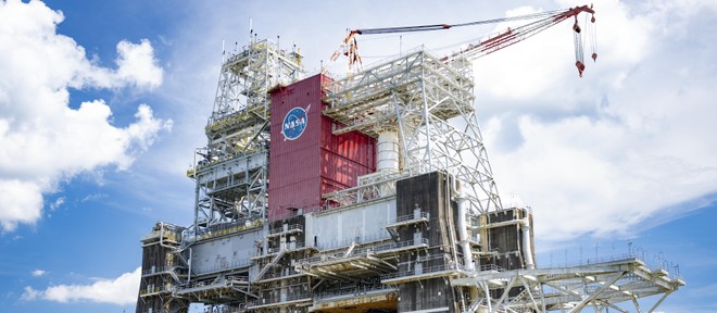 New Glenn accelera: la NASA riapre gli storici banchi del Saturn V